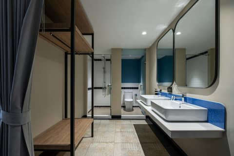 The Cotton Saladaeng Hotel — bathroom