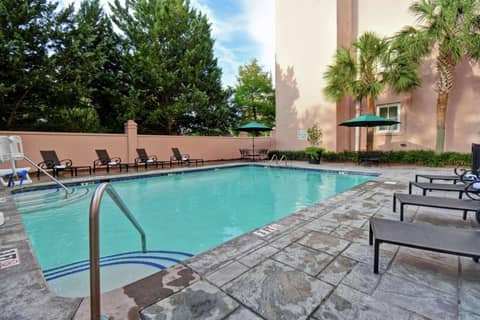 Embassy Suites Charleston - Historic District — photo 9