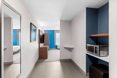 Holiday Inn Express & Suites Austin SW - Sunset Valley by IHG — photo 8