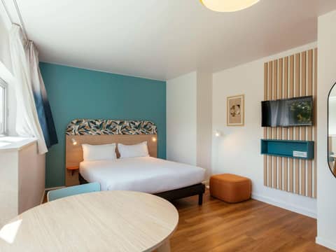 Aparthotel Adagio Access Paris La Villette — hotel room