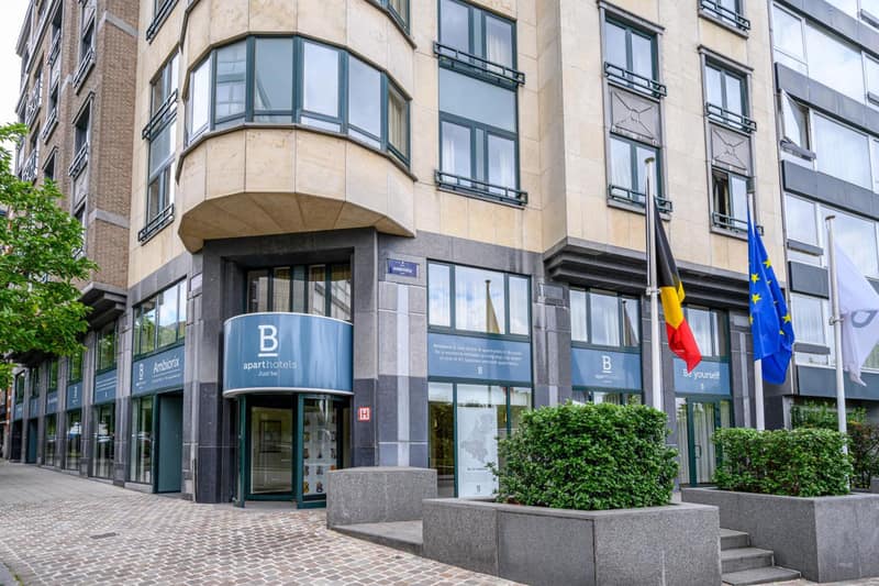 B-aparthotel Ambiorix — building