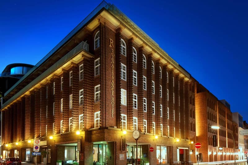 Renaissance Hamburg Hotel — building