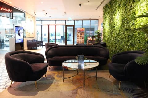 Grand Kingsgate Jaddaf Waterfront Hotel by Millennium — photo 9