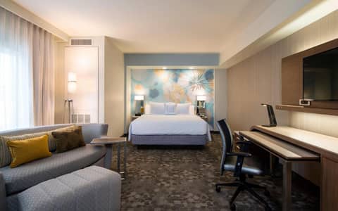 Courtyard by Marriott Calgary South — photo 5