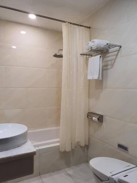 A25 Premium Hotel - 29 Lê Thị Hồng Gấm — photo 5