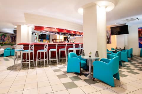 HL Rondo Hotel — photo 9