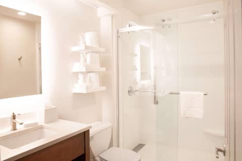 Hampton Inn & Suites Seattle-Downtown — photo 3