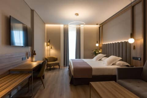Hotel Giralda Center — photo 4