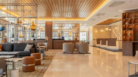 voco Stockholm - Kista by IHG — recepcion & lobby