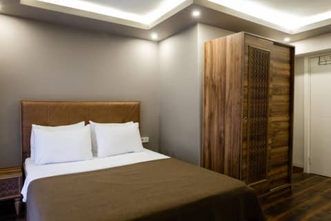 Taksim Mood — hotel room