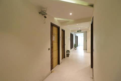 The Hotel Mohit -5 Minutes Walk From New Delhi Railway Station - Paharganj — photo 9