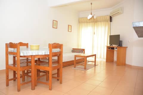 One-Bedroom Apartment — the supplier's photographs — photo 1