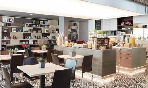Living Hotel Frankfurt — photo 3