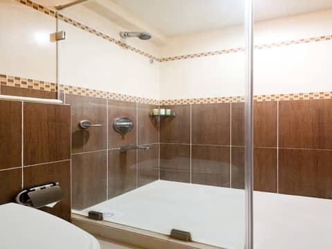 Grand Residency Hotel & Serviced Apartments — photo 5