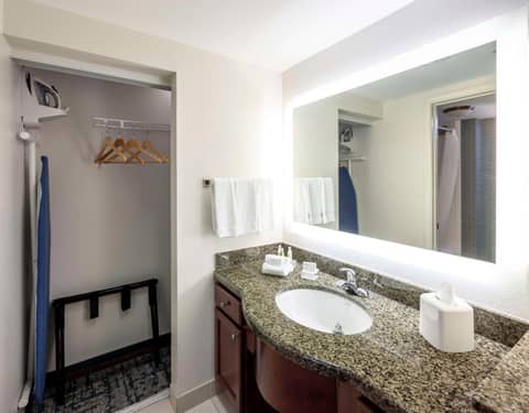 Homewood Suites by Hilton Jacksonville-South/St. Johns Ctr. — photo 9