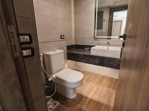 TK Suites — bathroom