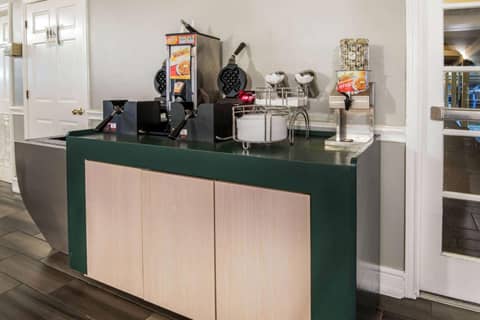 La Quinta Inn By Wyndham IH-10 West San Antonio TX — photo 4