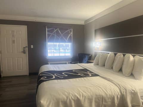 La Quinta Inn By Wyndham IH-10 West San Antonio TX — photo 6