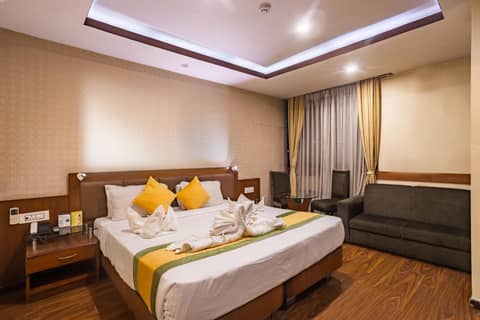 Yellow Pagoda Hotel — photo 7