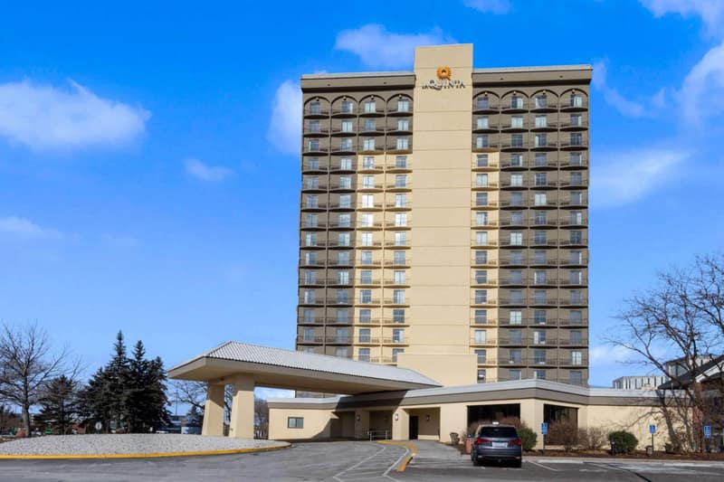 Bloom Hotel — building