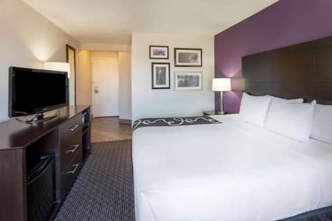 Bloom Hotel — photo 8