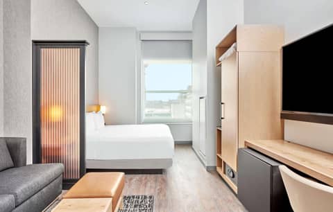 Hyatt Place Chicago Medical/University District — photo 9