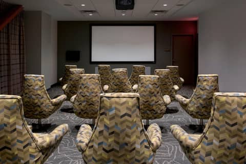 EVEN Hotel Pittsburgh Downtown by IHG — meeting & event spaces