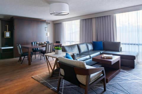 Kansas City Airport Marriott — photo 2
