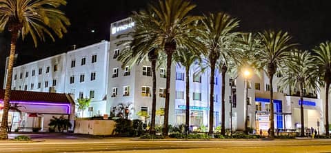 Wyndham Anaheim — photo 5