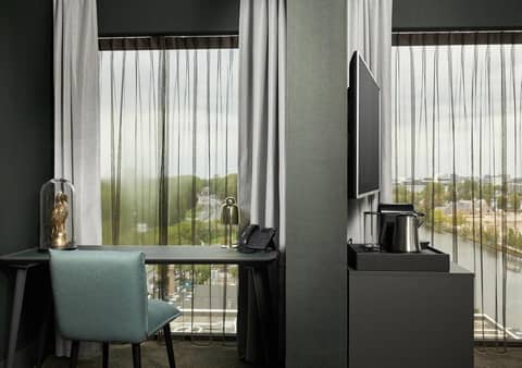 Van der Valk Hotel Amsterdam - Amstel — photo 9