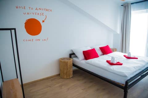 Gregory House — bedroom