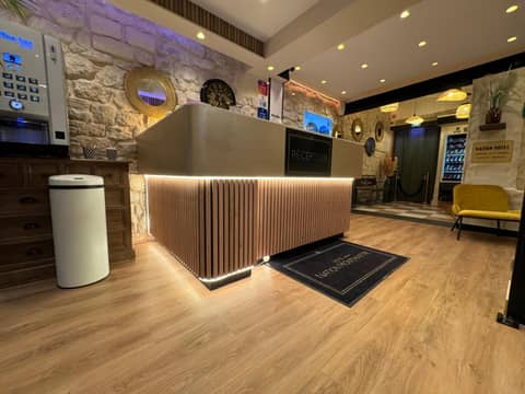 Hotel Nation Montmartre — recepcion & lobby