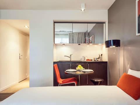 Adagio Nice Centre — hotel room