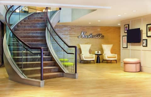DoubleTree by Hilton Hotel Nashville Downtown — photo 3