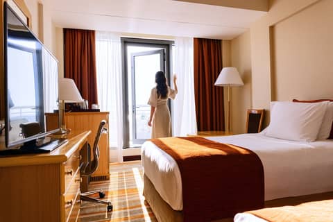 Crowne Plaza Muscat by IHG — photo 6
