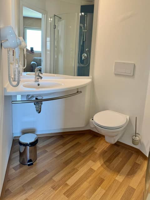 AirportStay bg - shuttle and parking — bathroom