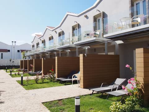 Hotel LIVVO Los Calderones - Adults recommended — balance & terrace