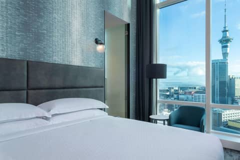 Four Points by Sheraton Auckland — hotel room