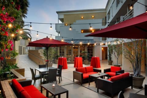 Courtyard Los Angeles Century City/Beverly Hills — photo 2