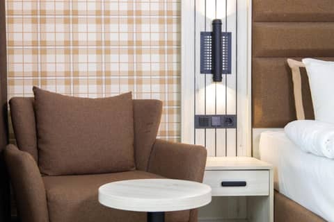 Hotel Innception — hotel room