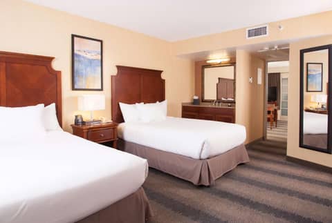 Embassy Suites by Hilton Minneapolis Bloomington Edina — photo 8