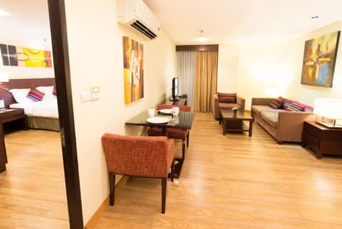 Lohas Residences Sukhumvit 2 — photo 3