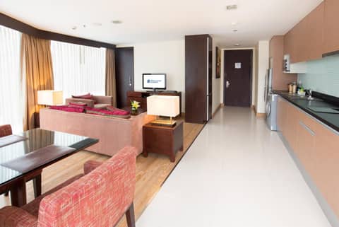 Lohas Residences Sukhumvit 2 — photo 4