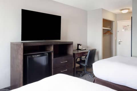 Days Inn by Wyndham Calgary South — photo 5