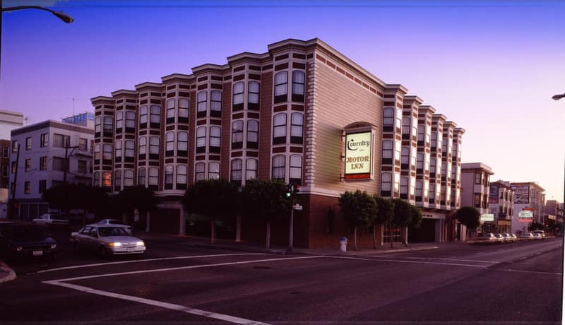 Coventry Motor Inn — building