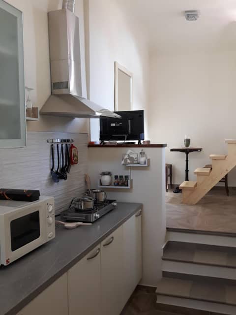 Residenza Conte di Cavour & Rooftop - dBe Hotels — kitchen