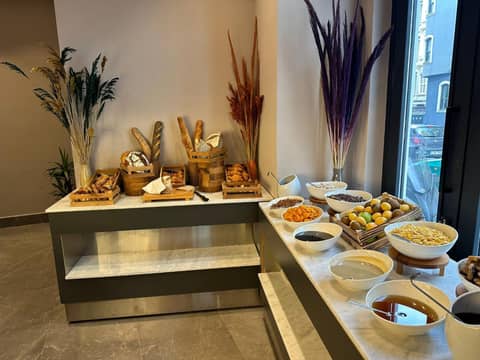 THE NEST HOTEL — photo 5