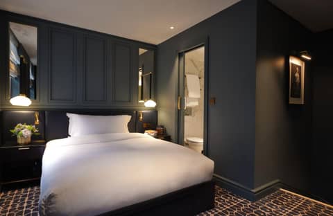 The Mayfair Townhouse — hotel room