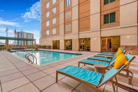 Embassy Suites Houston - Downtown — photo 7