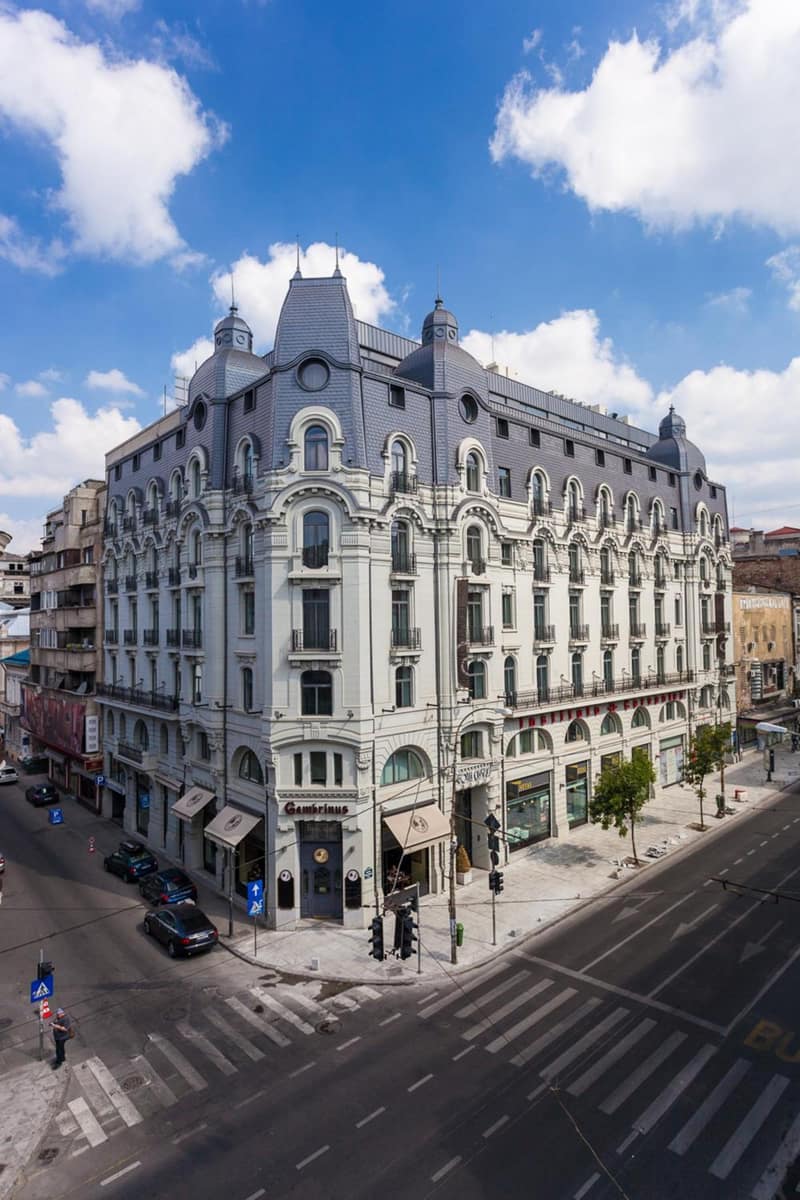 Hotel Cismigiu — building